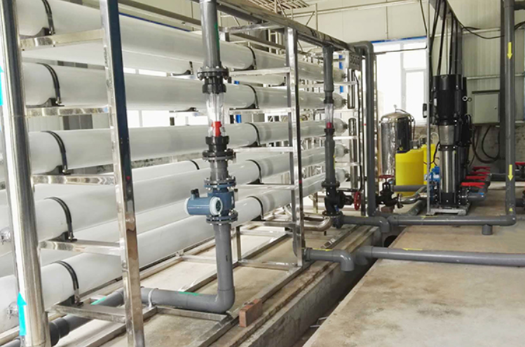 Electromagnetic flow meter for wastewater treatment
